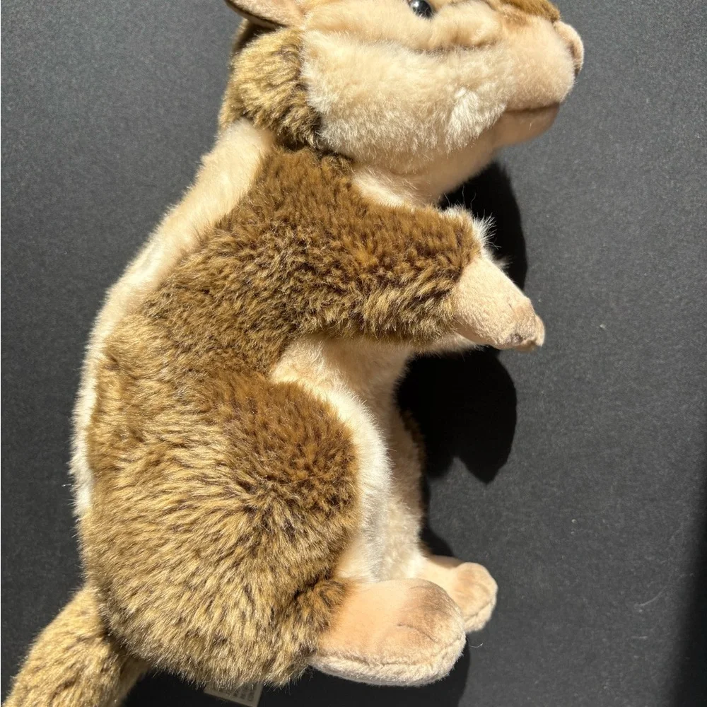 National Geographic Plush Chipmunk Toy - Brown and Cream